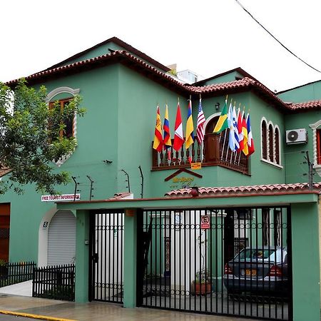 Hotel Miraflores Lodge Distretto di Distretto di Lima Esterno foto